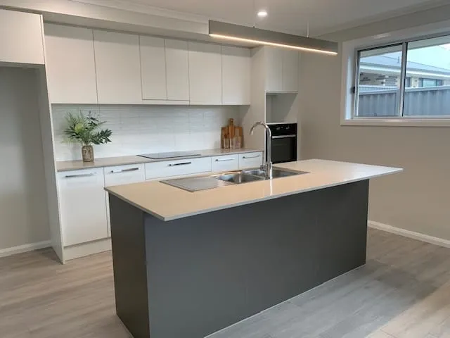 Custom 3 Bedroom Villa - photo 1