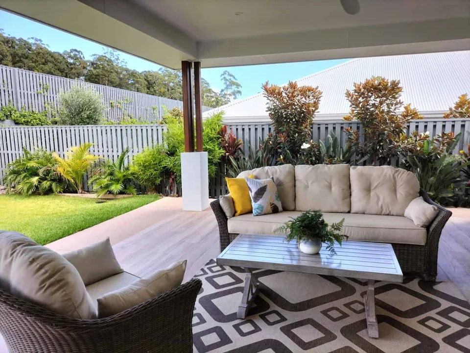 Alfresco and deck (29 Strathallan Terrace, Thrumster)